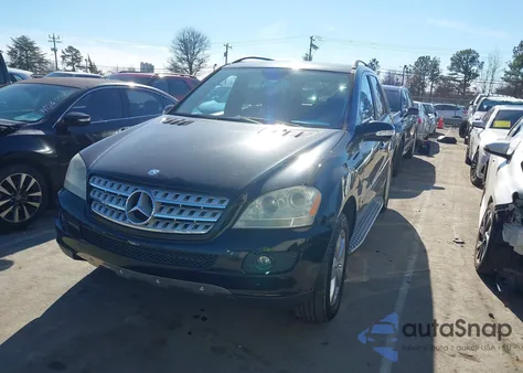 2006 Mercedes-Benz Ml 500 4Matic из США, поврежденный, VIN 4JGBB75E26A008681
